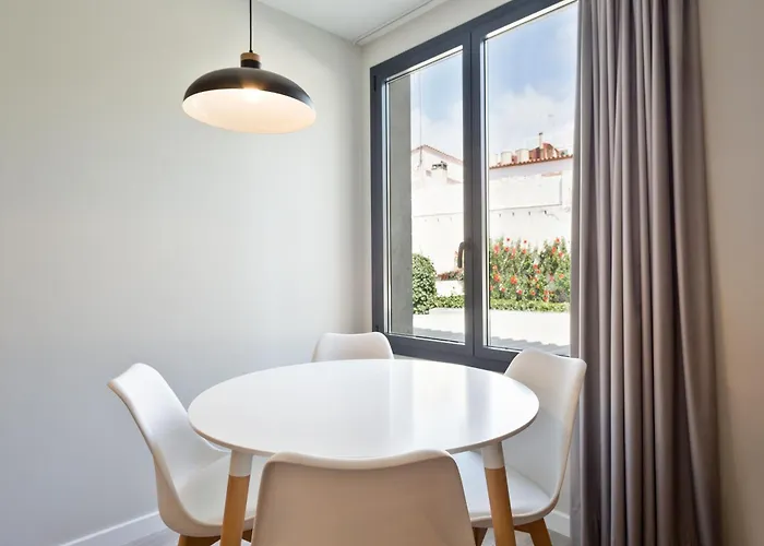 Vibe By Olala Homes アパート *